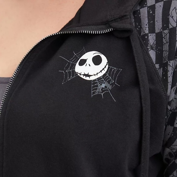 TORRID Jack Skellington NMBC Zip Front Hoodie! NWT! - Picture 4 of 9